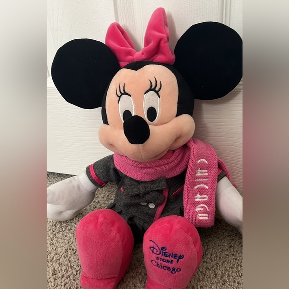 NWT Chicago Minnie Mouse Plush - Picture 1 of 3